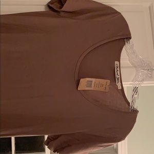 Michael stars short sleeve maxi dress